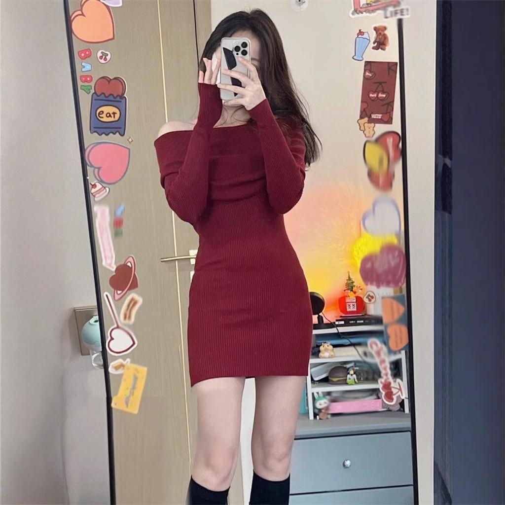 Black One-Shoulder Long Sleeve Sexy Dress - Slim Fit Autumn/Winter Hip-Hugging Skirt for Women