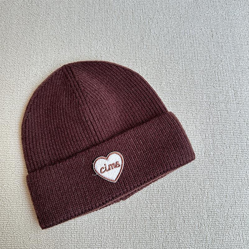 

Fashionable English Letter Love Cloth Label Woolen Hat Casual Solid Color Rolled Edge Ear Protection Knitted Hat Arctic Velvet Warm Hat One size