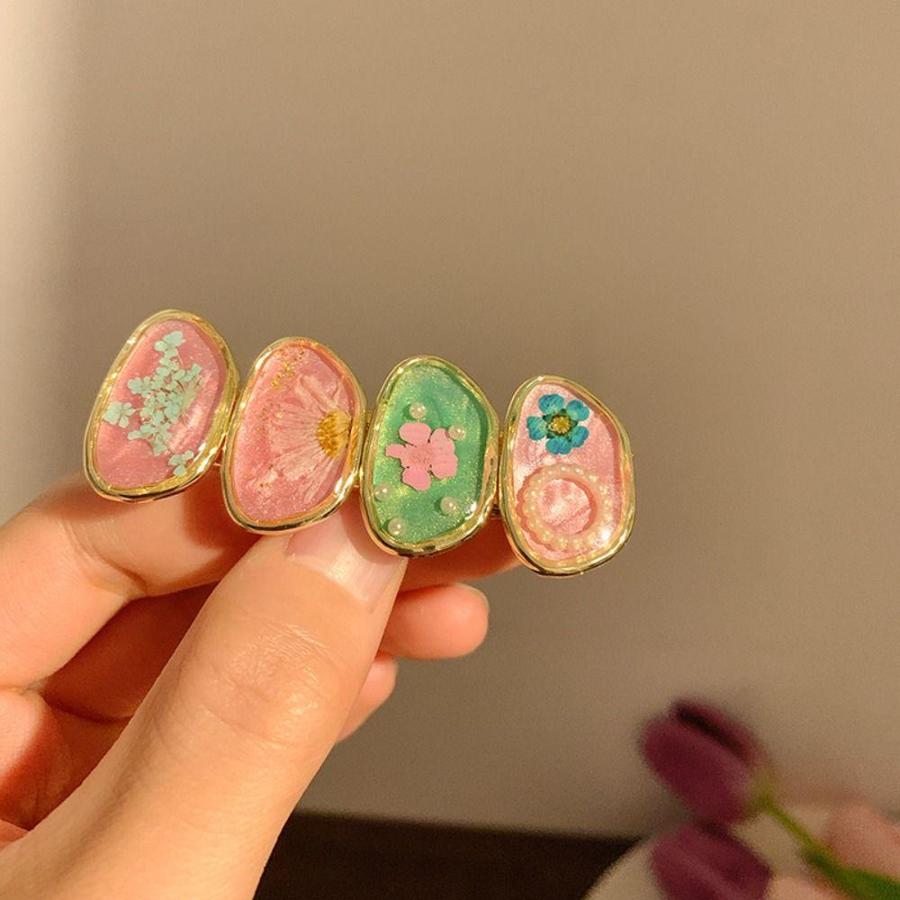 

Dropping Oil Dried Flower Barrettes Colorful Cute Duckbill Clip Elegant Sweet Hairpin Party style1