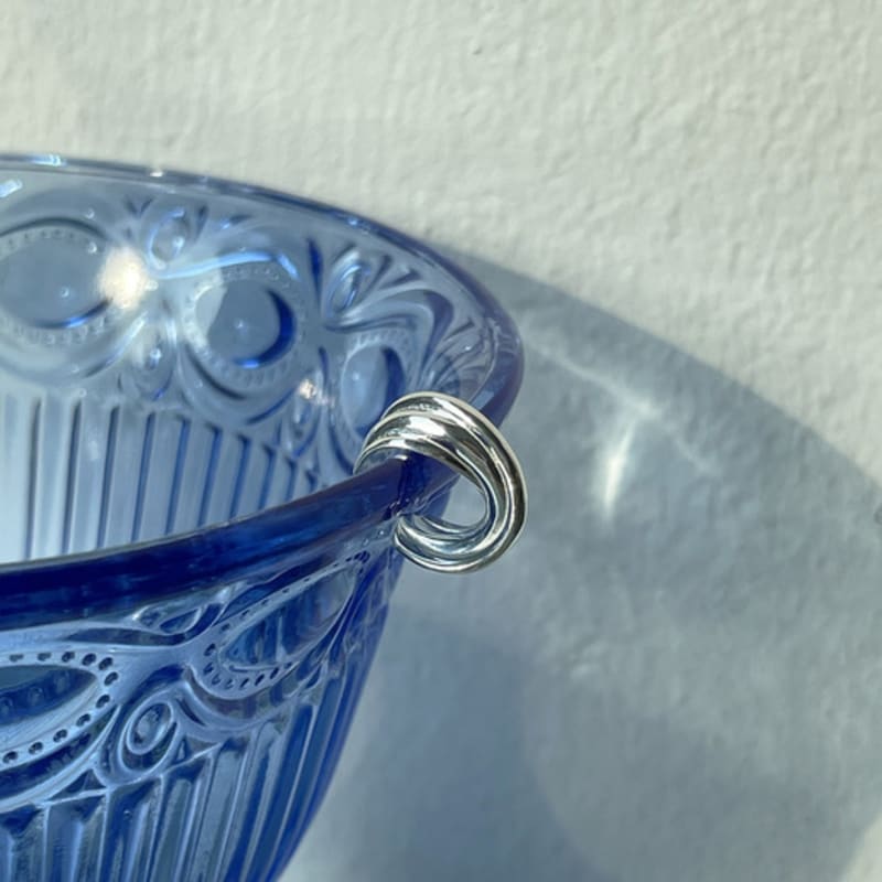 ANOTHER CELL Curtain Earcuff