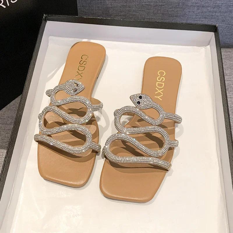 Fashion Luxury Design Womens Rhinestone Flat Slippers Outdoor Fashion Ladies Slippers Casual Party Beach Comfortable Shoes