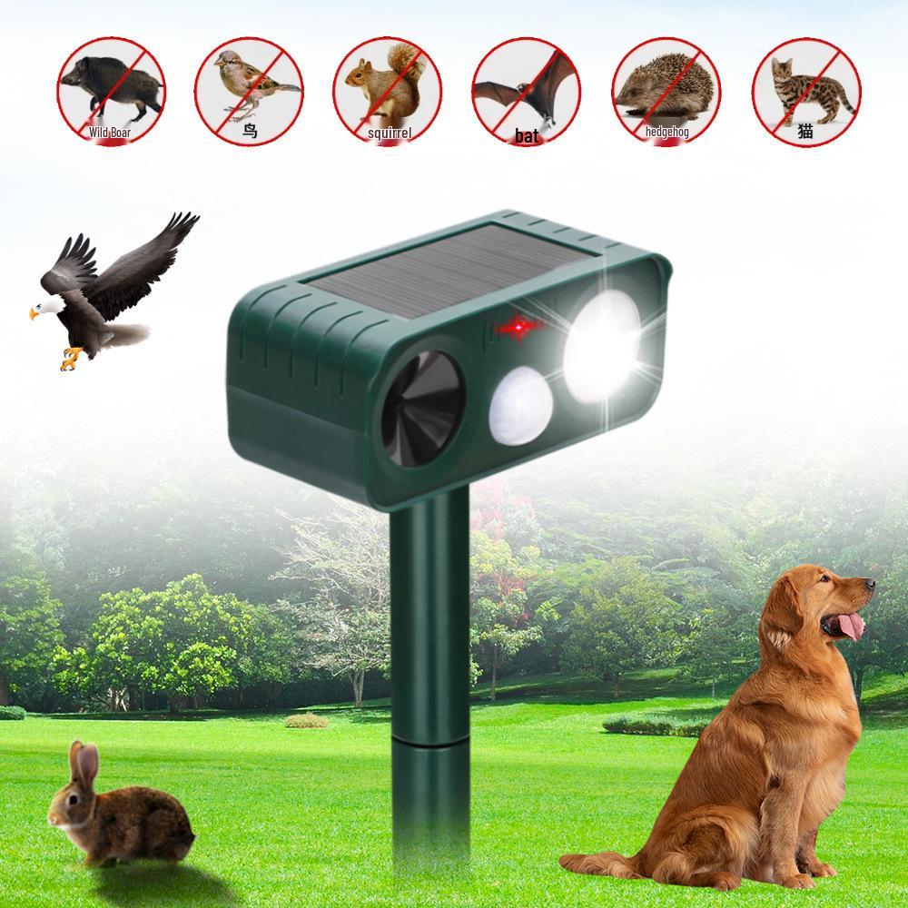 Solar-Powered Pest Repeller with Flashing Light for Cats, Dogs, and Birds