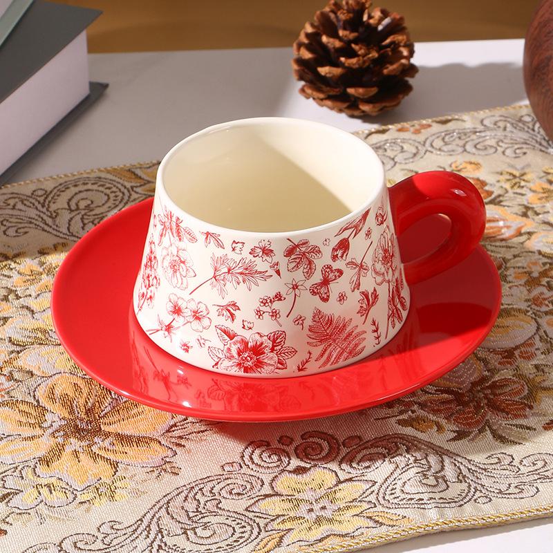 

Французский ретро набор кофейной чашки и блюдца, Изысканная чашка для завтрака высокого класса, Английская керамическая чашка для послеобеденного чая на память 300