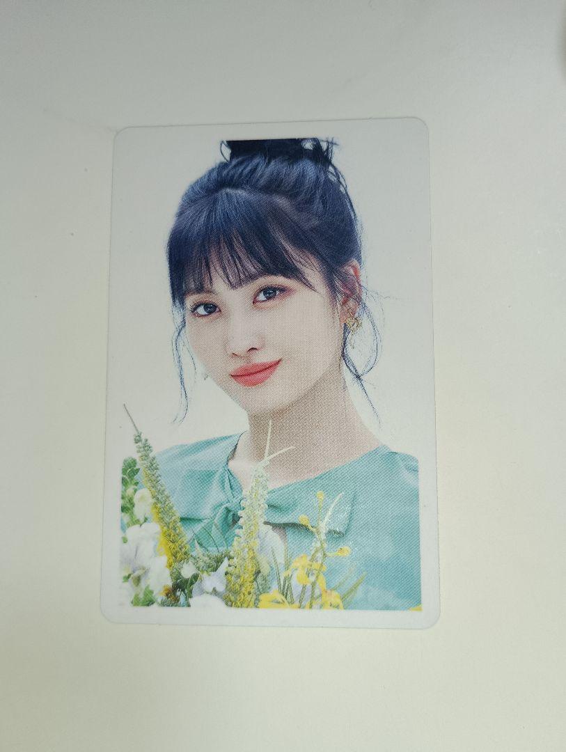 

[USED] #twice3 Momo high-five trading card