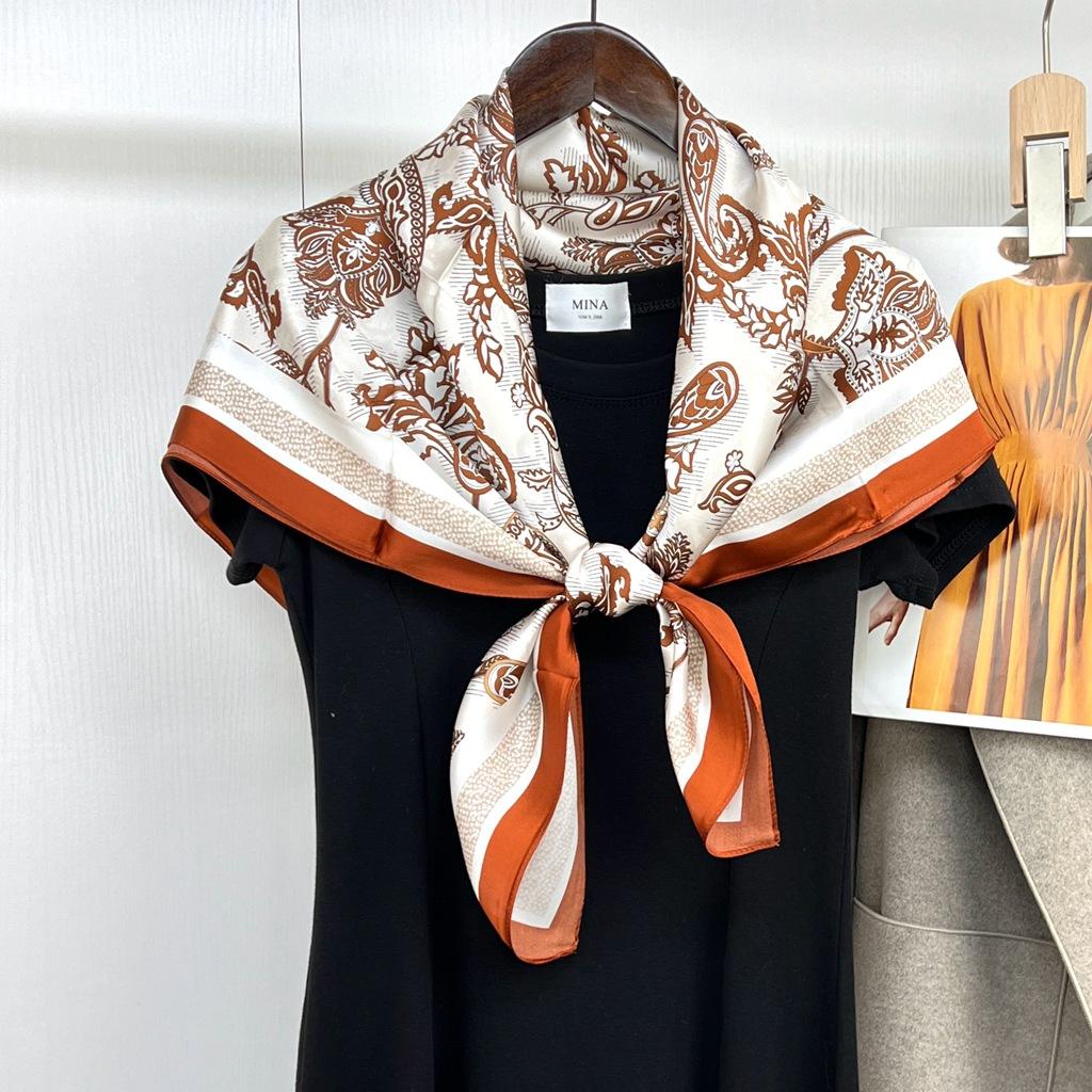 Silk Spring And Autumn Retro Cashew Flower Scarf Small Scarf Silk Mulberry Silk Silk Scarf 90 Square Scarves Women