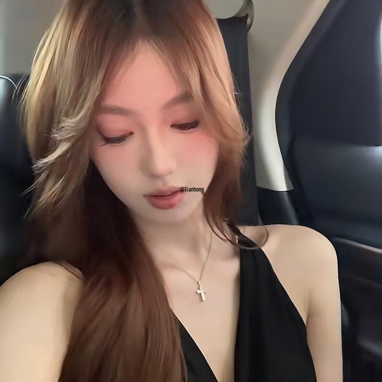 Peach Tea Y2K Zircon Cross Necklace: Women's Luxury Clavicle Chain Choker