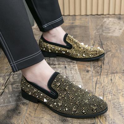 Moda Moda Uomo Oro Charms Strass Rock Punk Scarpe Casual Basse Maschio Scarpe per Ritorno a Casa Matrimonio Zapatillas Hombre