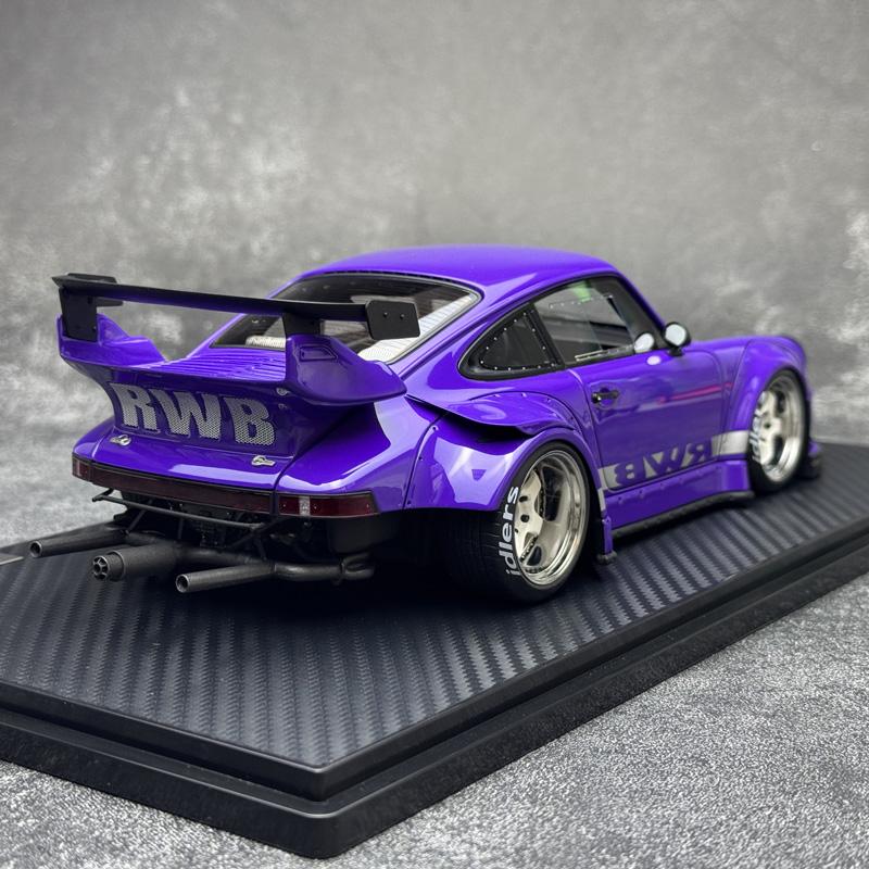IGnition Model 1:18 scale RWB 930 car model Static display Holiday gift Collection die cast models