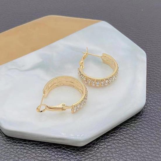 Orecchini A Polsino Huggie Rotondi Con Zirconie E Perla – Argento – Striscianti Per Donne E Ragazze