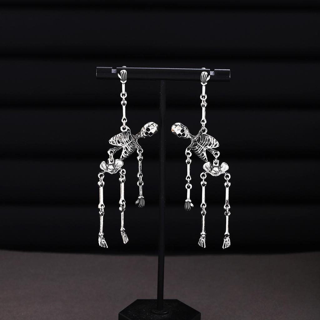 Halloween Horror Funny Skull Rack Earrings Female, Creative Personality Hip Hop Premium Sense Diablo Gothic Earrings
