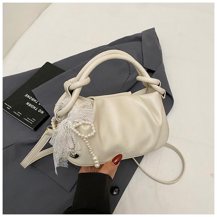 High-end Niche Bag Women's 2025 New Summer Versatile Messenger Bag Fashionable Portable Pleated Bucket Bag