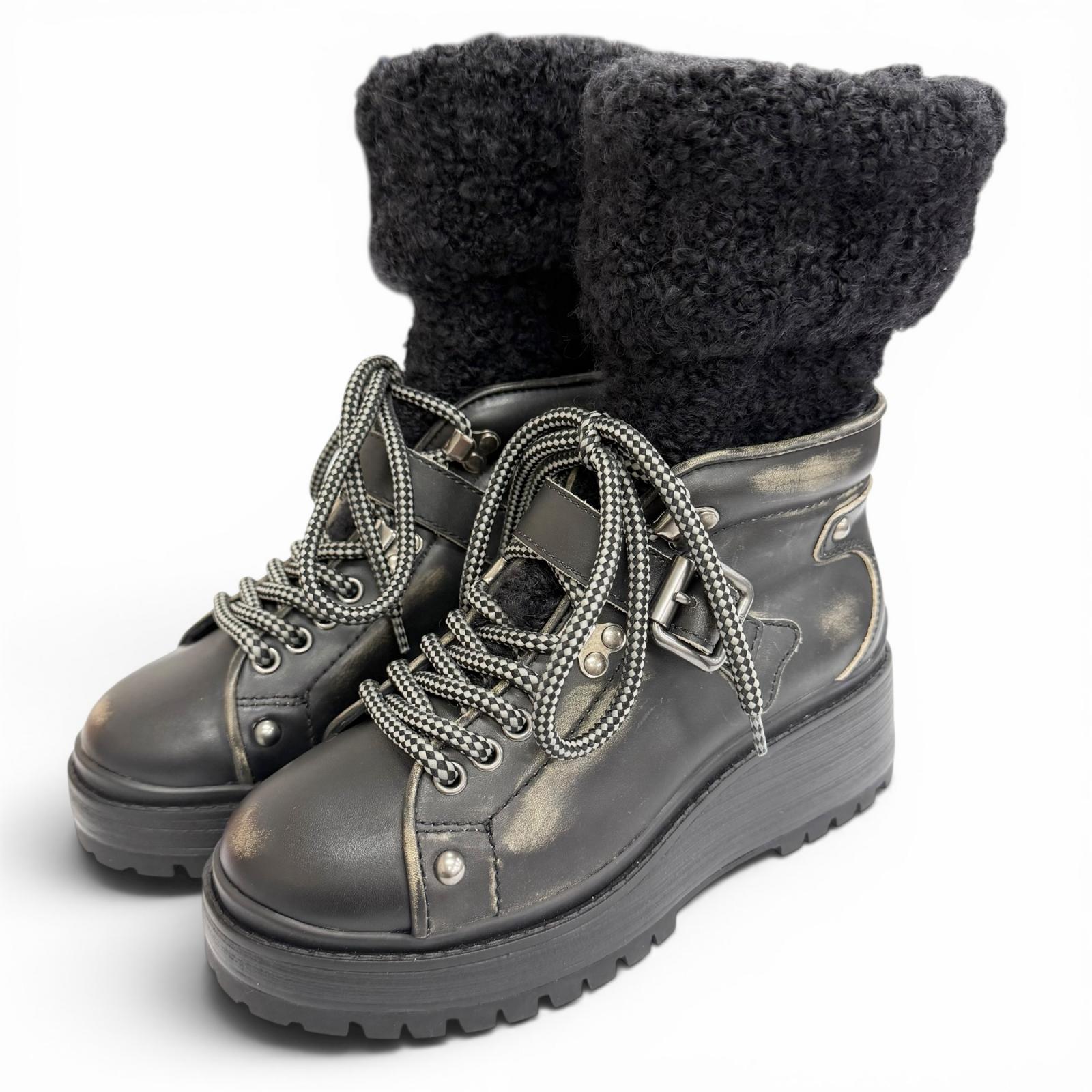 Excellent MIUMIU Vintage-style knit socks, leather short boots black 35 5U184C Used