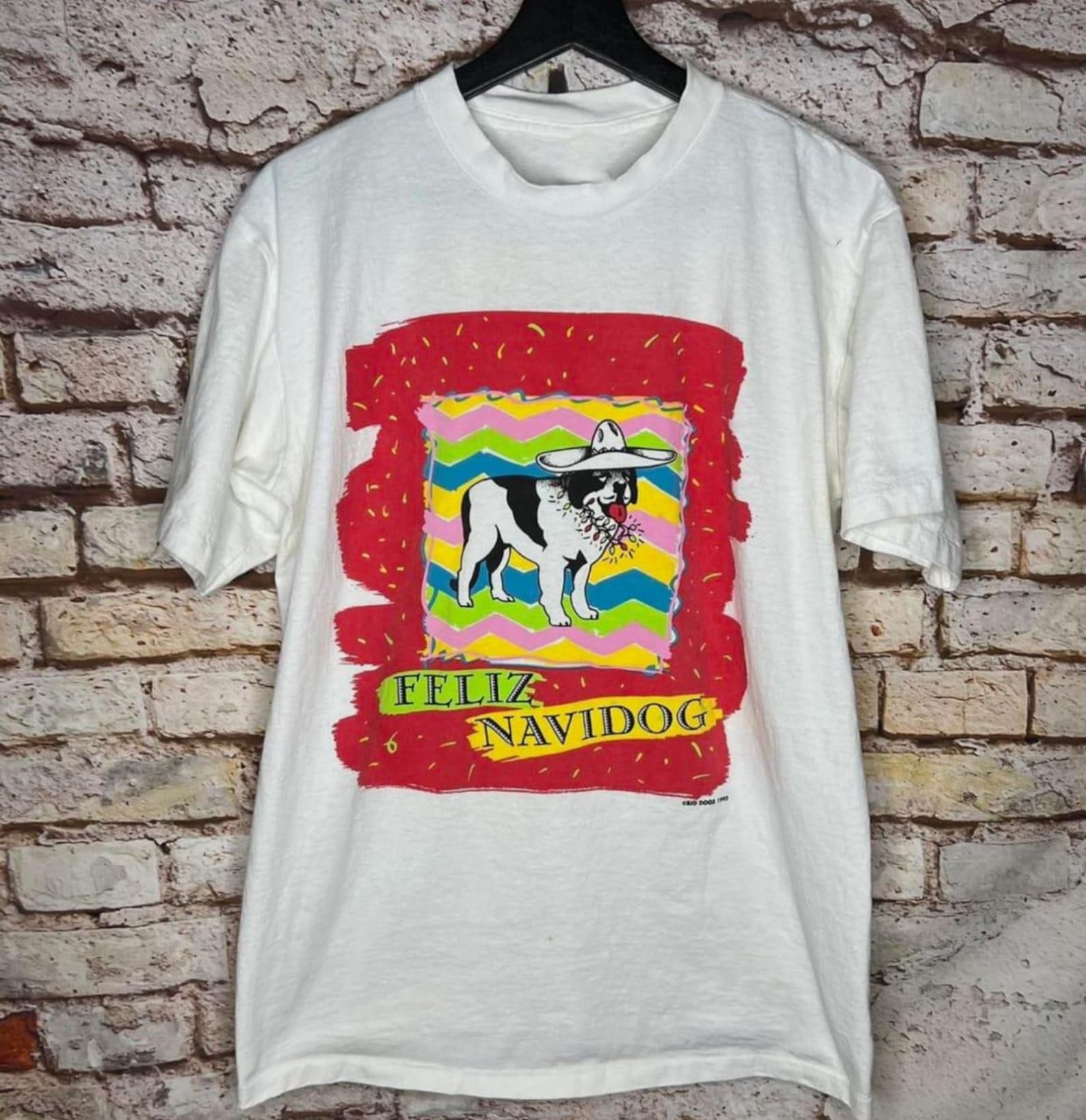 Vintage The in Hat Big Coboy Dogs Feliz-Navidog 1993 Christmas Shirt Tee Size S-5XL S
