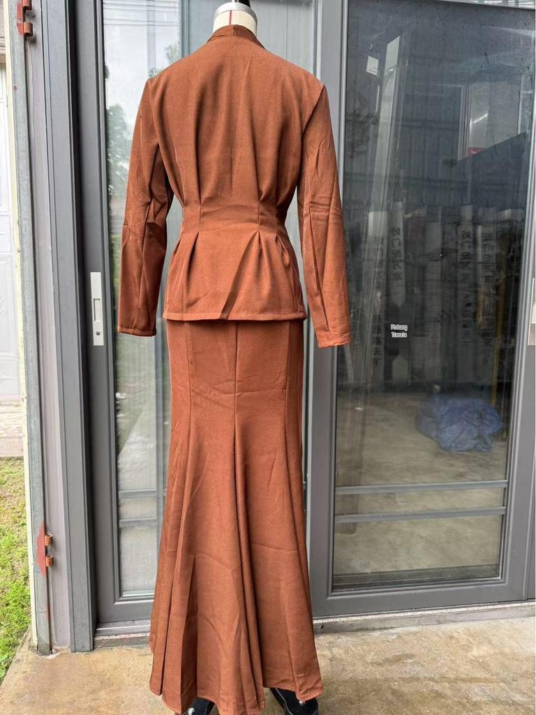 Autumn/Winter 2025 European & American Slim Cardigan and Midi Skirt Set