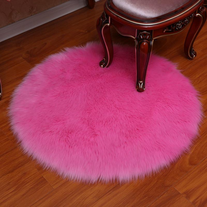 Modern Round Plush Faux Wool Carpet for Computer Chair, Hanging Chair, Bedroom, and Photography