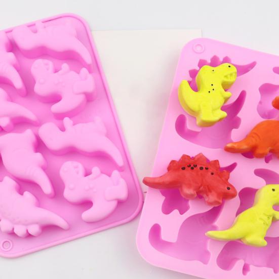 Dinosaur Shape Silicone Ice Mold Flexible Ice Maker for Halloween Party Drinks 8 Cavity Silicone Ice Tray Funny Popsicle Molds Chocolate Mousse Cakes