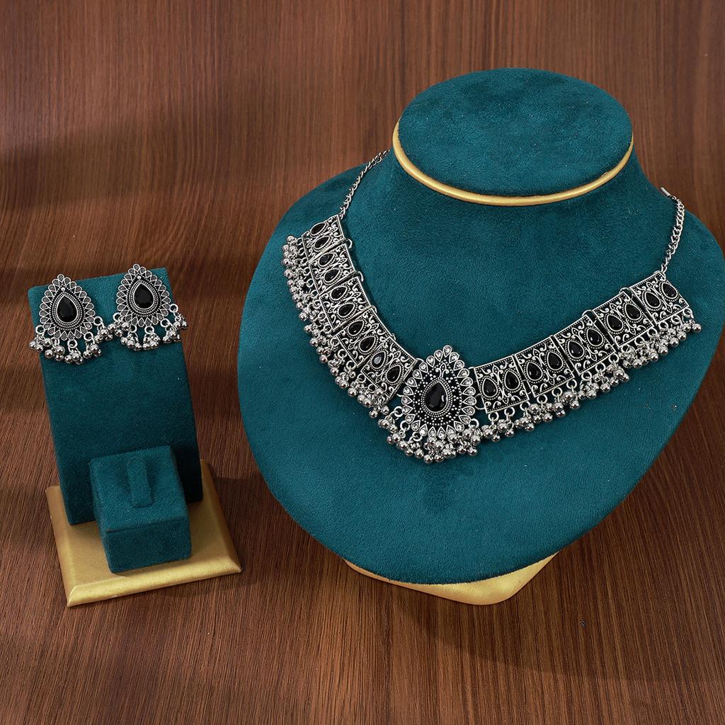 Heavy Industry Retro Diamond Bead Water Drop Earrings, Bohemian Ethnic Style Fashion Collarbone Chain Suit For Women