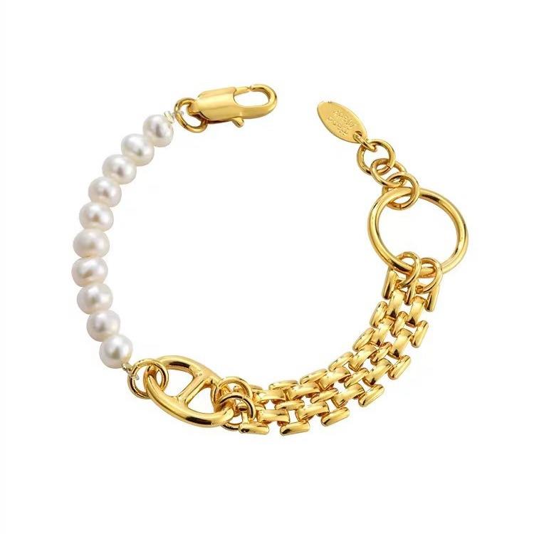 Women's Irregular Pearl & Beaded Chain Bracelet - Unique Pig Nose Strap Design