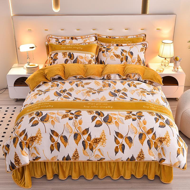 New Milk Velvet Bedding Set of Four Winter Thick and Warm Double-sided Velvet Bed Skirt Duvet Cover Pillowcase