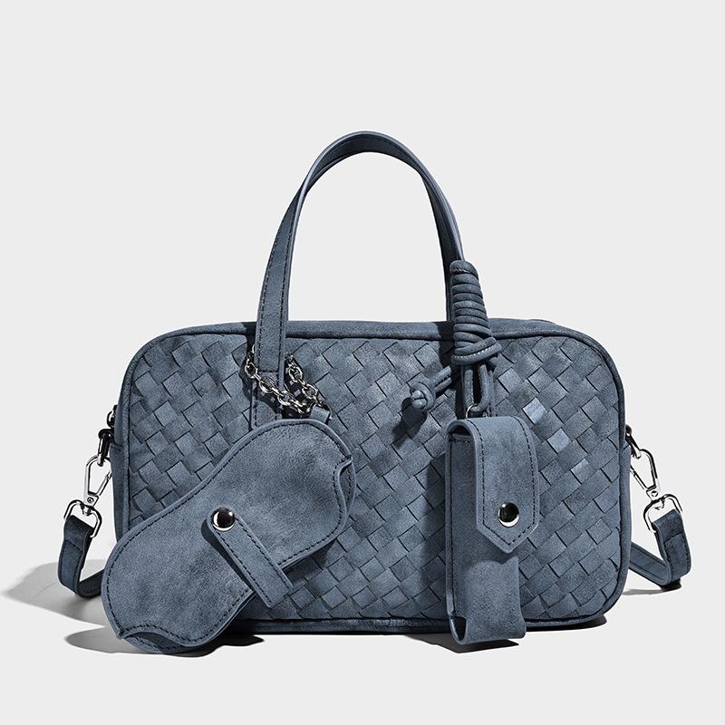 

New Cross-Border Hand-Woven Bag Women s Bag Niche Boston Pillow Bag Handbag Large Capacity Fashion Shoulder Bag морской синий