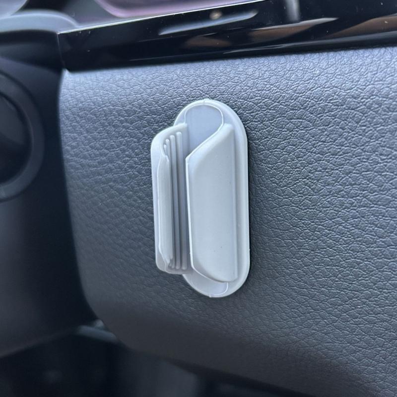 Auto-Lippenbalsam-Halter Silikonhalter für Lippenbalsame Auto-Zubehör Aufrechter Lippenbalsam-Halter Lippenbalsam-Halter für Frauen