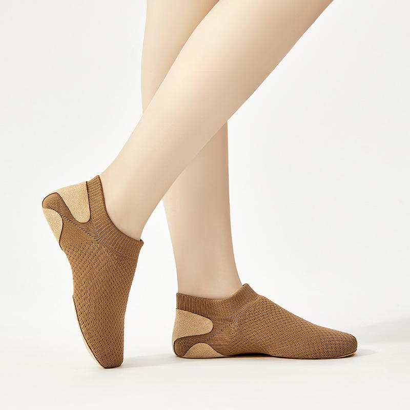 Unisex Nylon Upper Leather Sole Slip-on Jazz Shoe For Women And Men's Dance Shoes