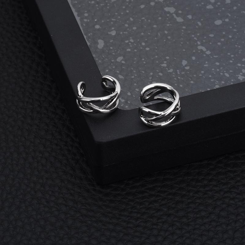 Korean Style Unisex Non-Piercing Ear Clips: Fake Dangle Earrings & Cartilage Studs for Men & Women