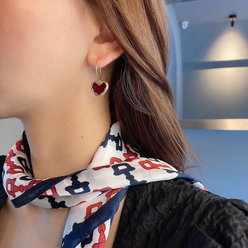 JMXD Red Retro Heart Earrings Elegant Premium Festive Trendy Cool Style Ear Drops Vintage Jewelry Fashion Ear Accessories