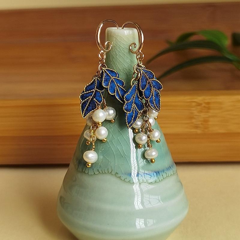 

Нематериальное культурное наследие Филигрань Эдельвейс Ручная работа Имитация шелка Точка Зеленый лист Бахрома Серьги Повседневные Ципао Античные Серьги Ханфу