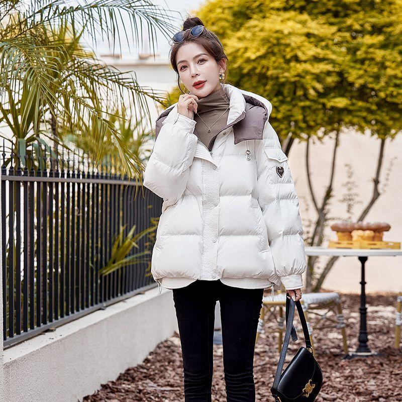 Fashionable Short Down Cotton Coat with Hood and Bread Shape for Women In Winter