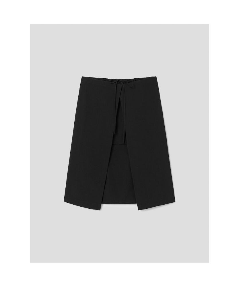 Anggae Square Skirt Black