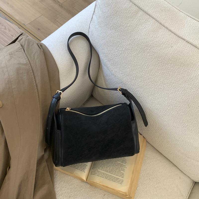 Fashionable and Simple Large-capacity Backpack, High-end and Retro Single-shoulder Crossbody Bag