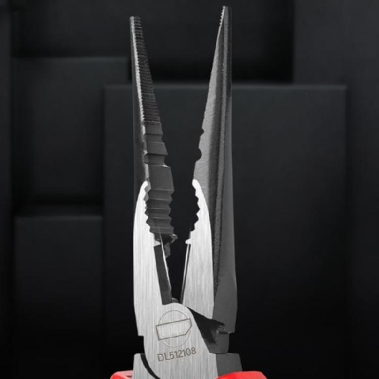 Precisely Engineered 150mm Insulated Needle Nose Pliers, Comfortable Handle