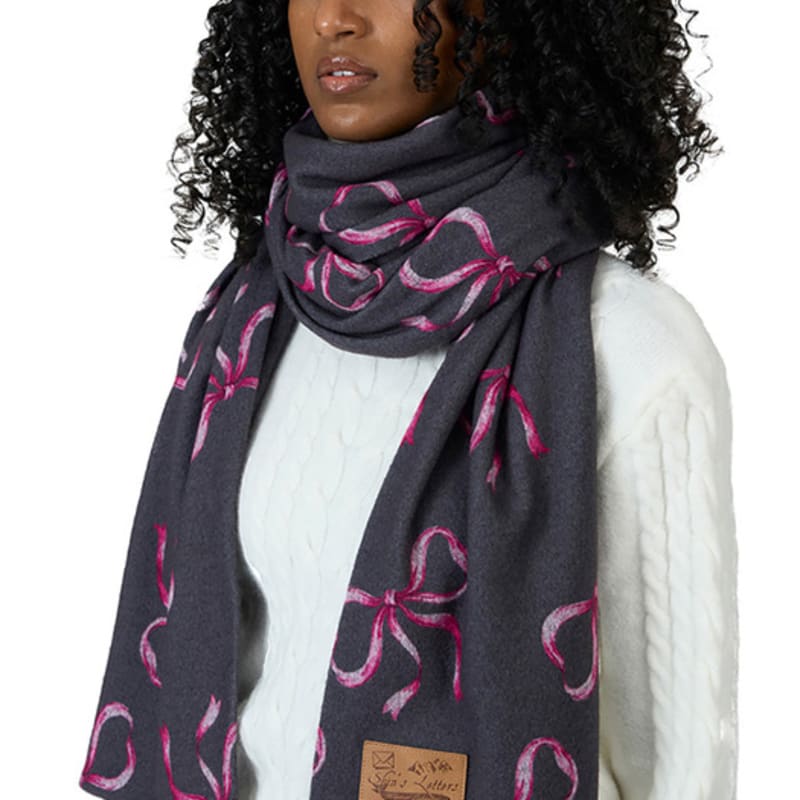 Shin’s Letters D.Muffler no.10 _ Ribbon Graphic Big Muffler