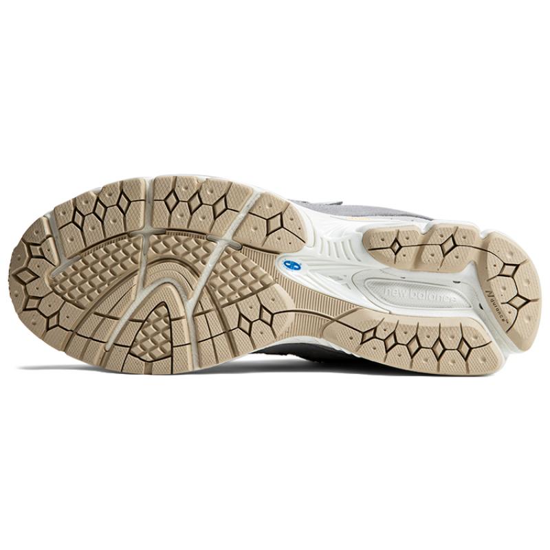 New Balance 2002R Betonově šedé tenisky M2002RSB