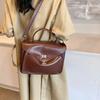 Retro Large Capacity Feminine Bag New Autumn Crossbody Bag Ladies Shoulder Commuter Luxury Layered Leather Bag