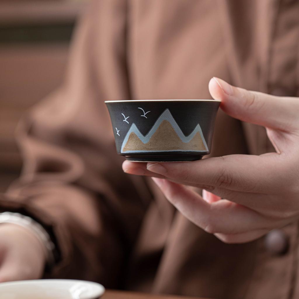 Thousand Miles Jiangshan Ceramic Tea Set, One Pot, Four Cups, One Can, Gift Box, Annual Meeting Company Business Companion