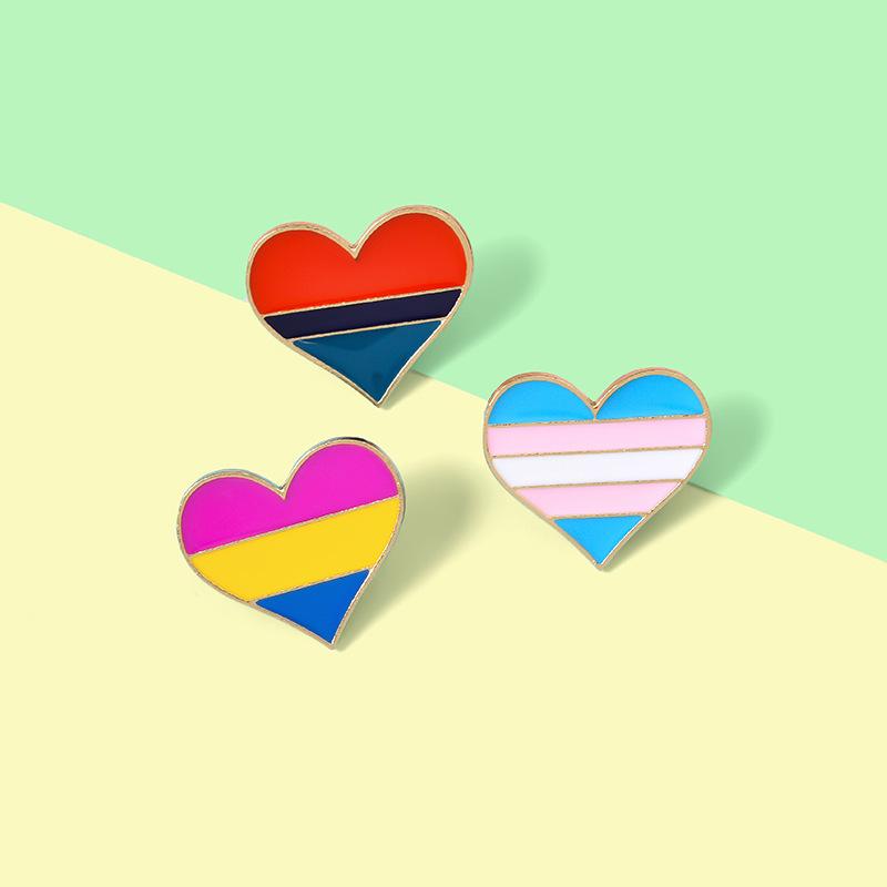 Trendy Rainbow Heart Stripe Brooch - Colorful Badge Jewelry Gift for Friends