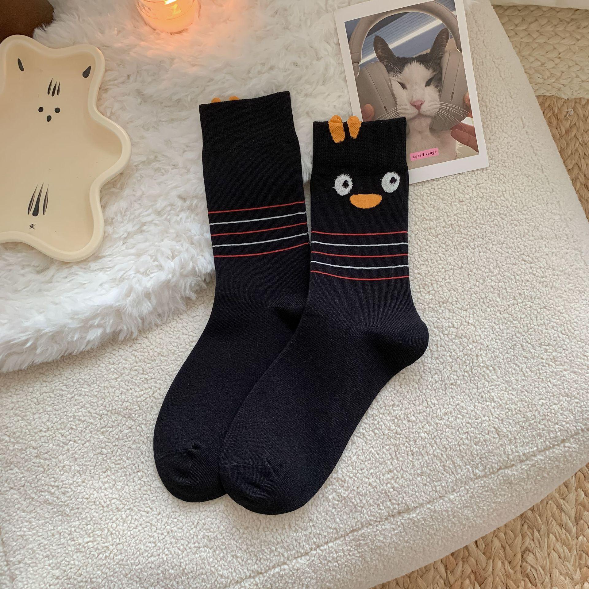 Cute Gray Penguin Socks Female Medium Socks Cotton Socks Boneless Original Design Stockings Cartoon Trend One size чёрный