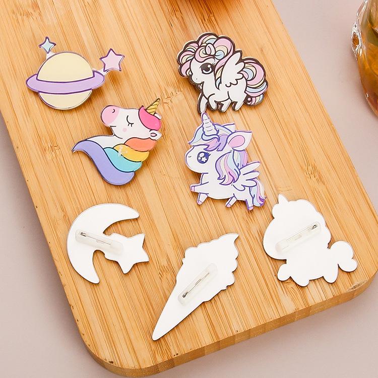 Custom Acrylic Anime Brooch: Cute Unicorn & Rainbow Pendant for Girls' Bags