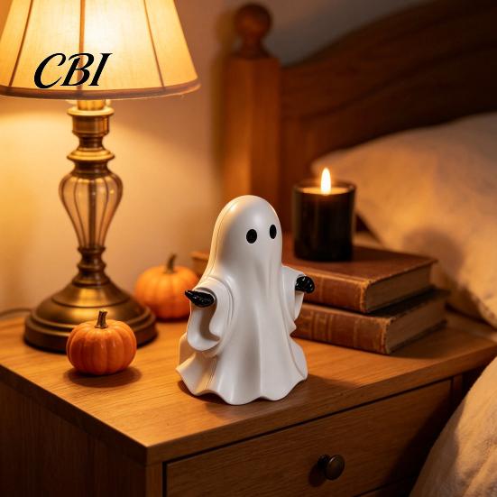 Mini Ghost Statue Cute White Resin Figurine, Miniature Figurine Halloween Decoration, Matte Small Table Ornament Finish Tabletop for Home Shelf Party