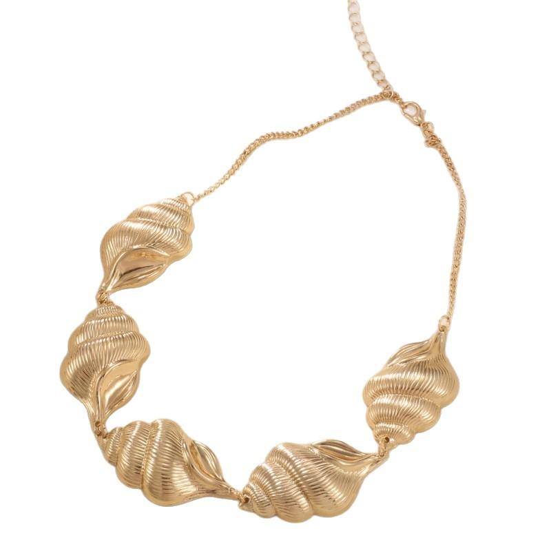 European and American Jewelry Vacation Style Conch Beating Pattern Light Luxury High-end Gold Earrings Necklace Bracelet Jewelry Set