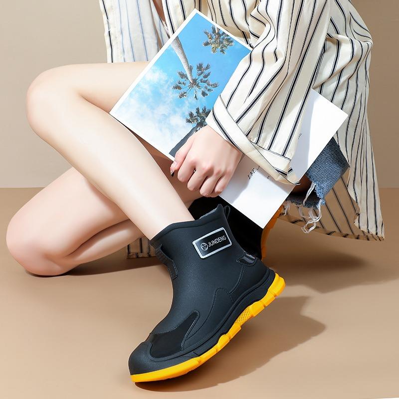 Rain Shoes Women's Men's Short Low-top Rain Boots Non-slip Car Wash Water Shoes Fleece Waterproof Fashion Water Boots