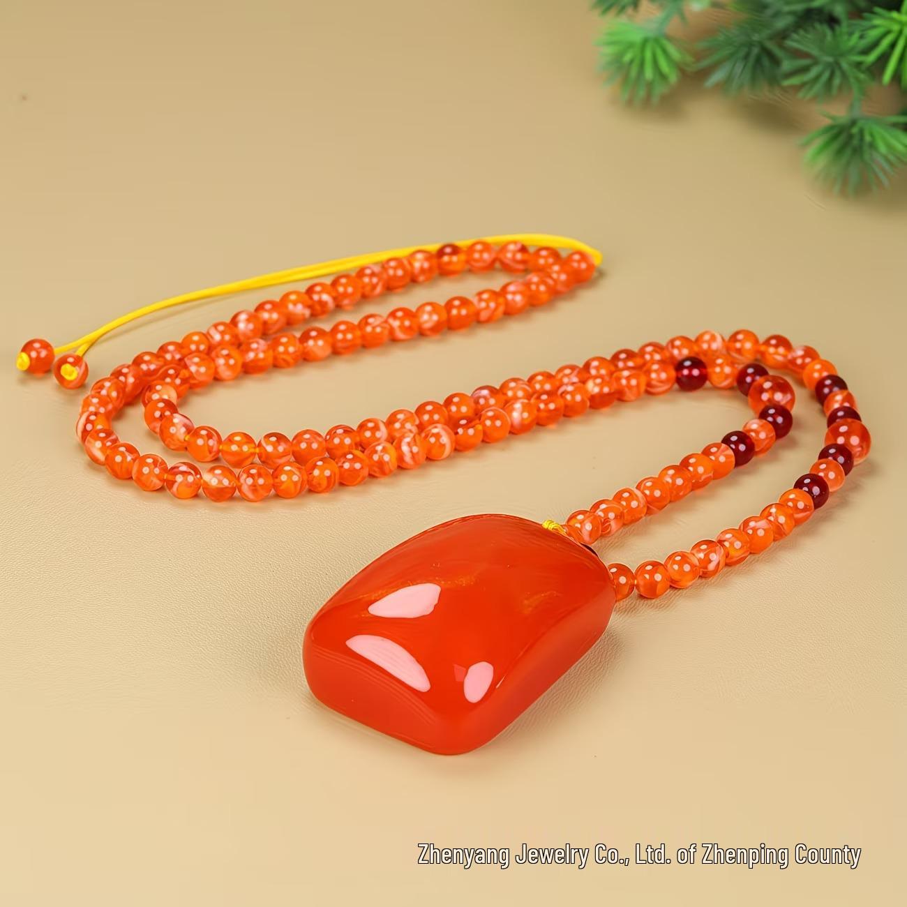 Amber Pendant Charm - Simple Unisex Square Design красный