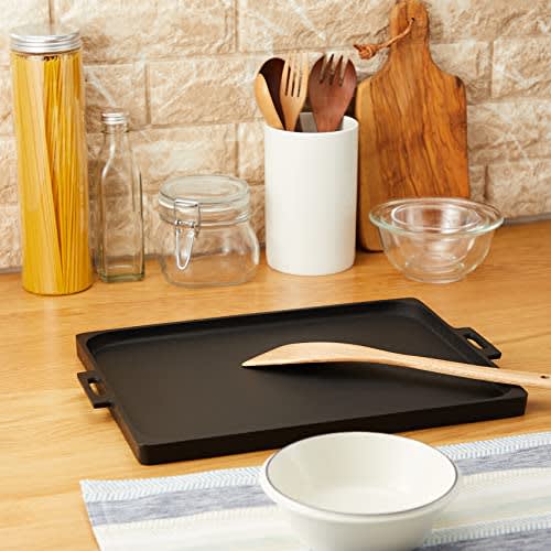 Iwachu Oil Plate, Large, Black Finish, 7mm Thick, for Direct Heat, Nanbu Ironware, 23016