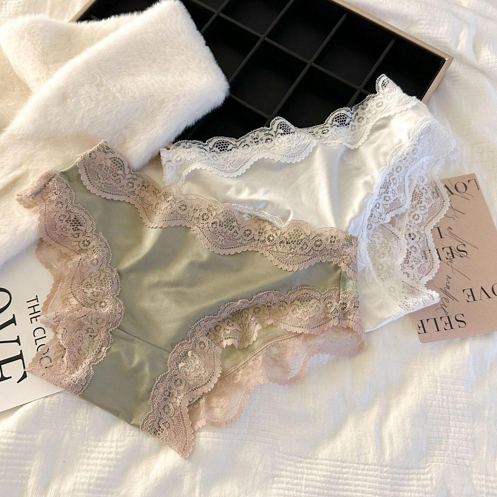 Słodkie i Pożądane Damskie Letnie Koronkowe Bawełniane Majtki z Niskim Stanem Oddychające