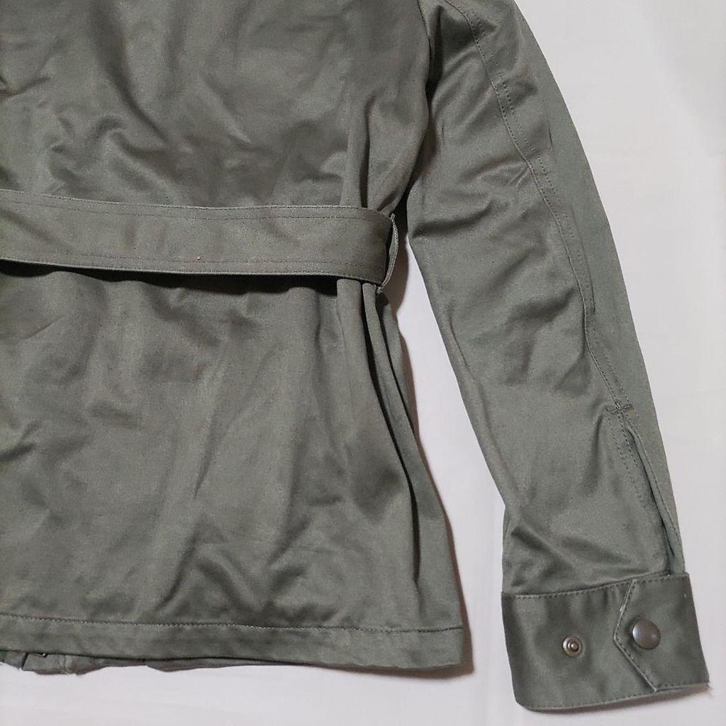 Used Good conditionINA military jacket blouson with waist belt M-65