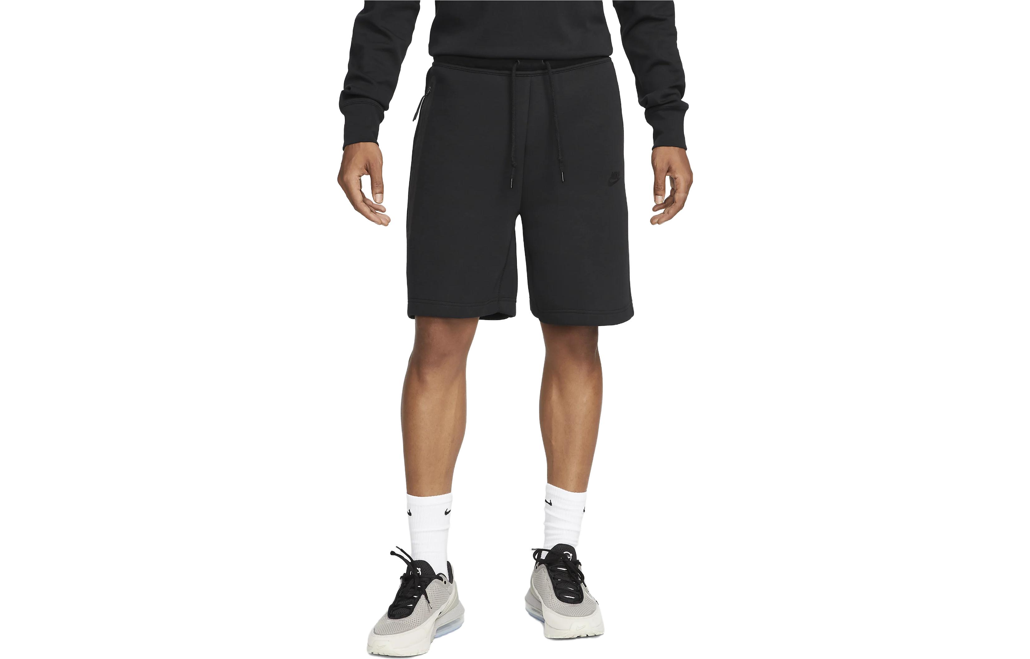 Nike Sportswear Tech Fleece Shorts FB8172-010 M