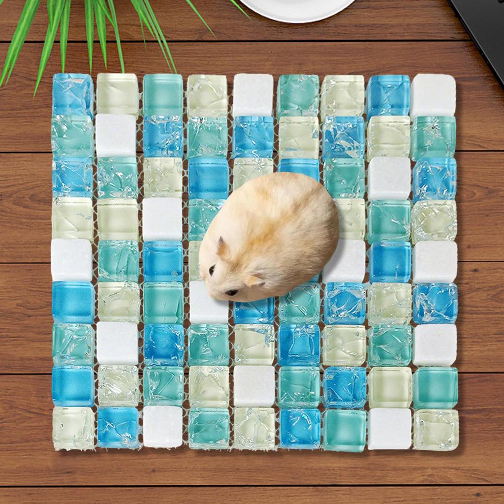 Small Pets Hamster Summer Cooling Pad Natural Crystal Ore Cool Mat Resin Cooler Beds for Chinchilla Guinea Pig Hamster Accessory