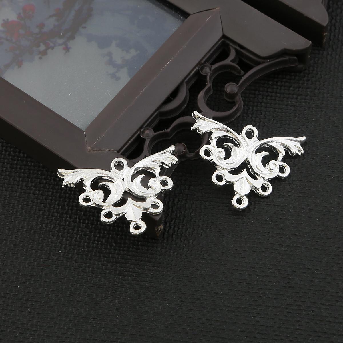 

10 шт. Китайські антикварні аксесуари Сплав Multiholes Connection Slice для виготовлення ювелірних виробів DIY Палички для волосся Шарм Декорація 20*26mm срібний